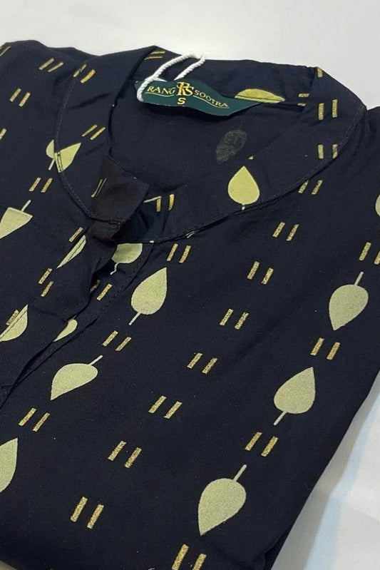 Women's Black Ryan Cotton Kurti – Linear Ikat-Inspired Elegance with Mandarin Neckline