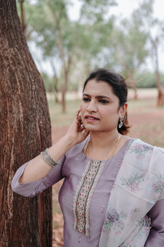 Lavender Whisper Festive Set – Subtle Sophistication by Rang Sootra