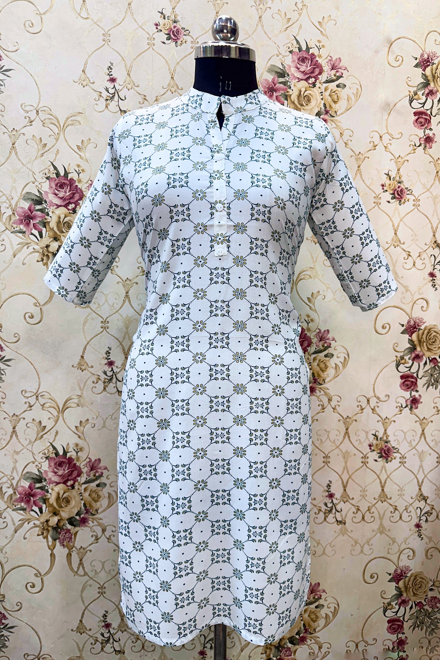 Women's White & Olive Green Printed Ryan Cotton Kurti – Elegant Minimalism with Mandarins & Florals