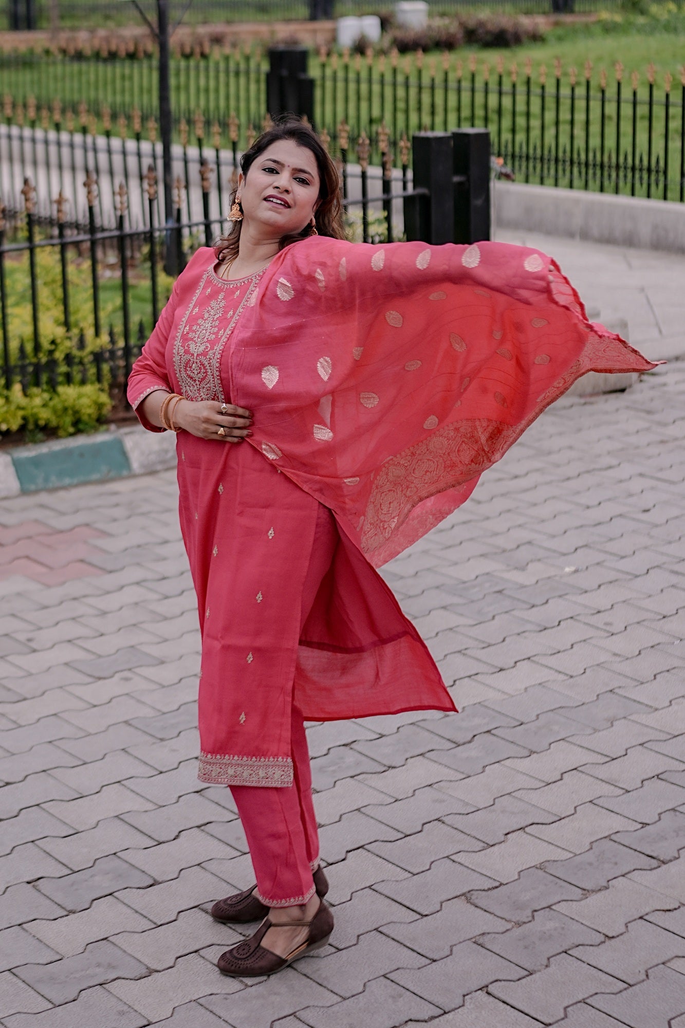 Rani Radiance Festive Set – Regal Allure by Rang Sootra