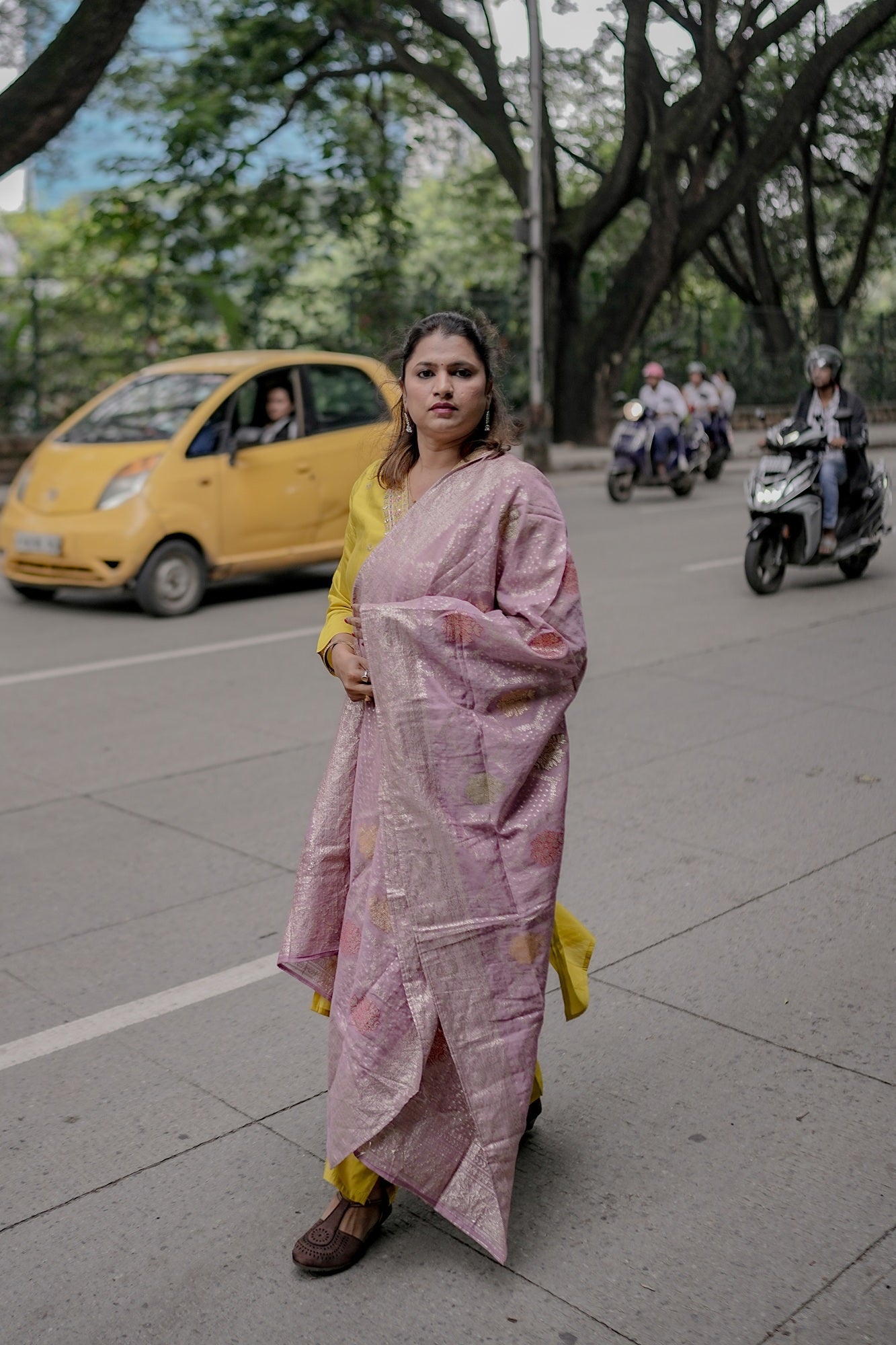 Mehfil Glow Festive Set – Radiant Elegance by Rang Sootra