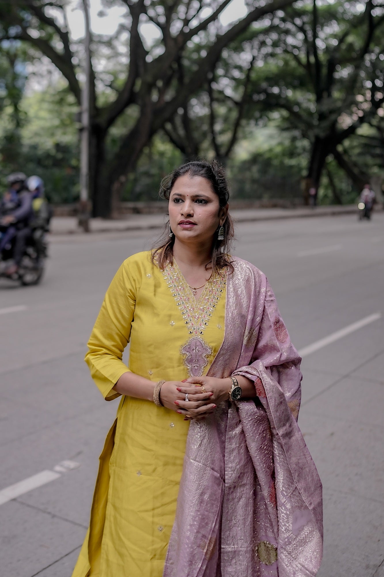 Mehfil Glow Festive Set – Radiant Elegance by Rang Sootra