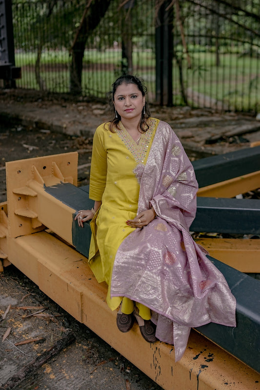 Mehfil Glow Festive Set – Radiant Elegance by Rang Sootra